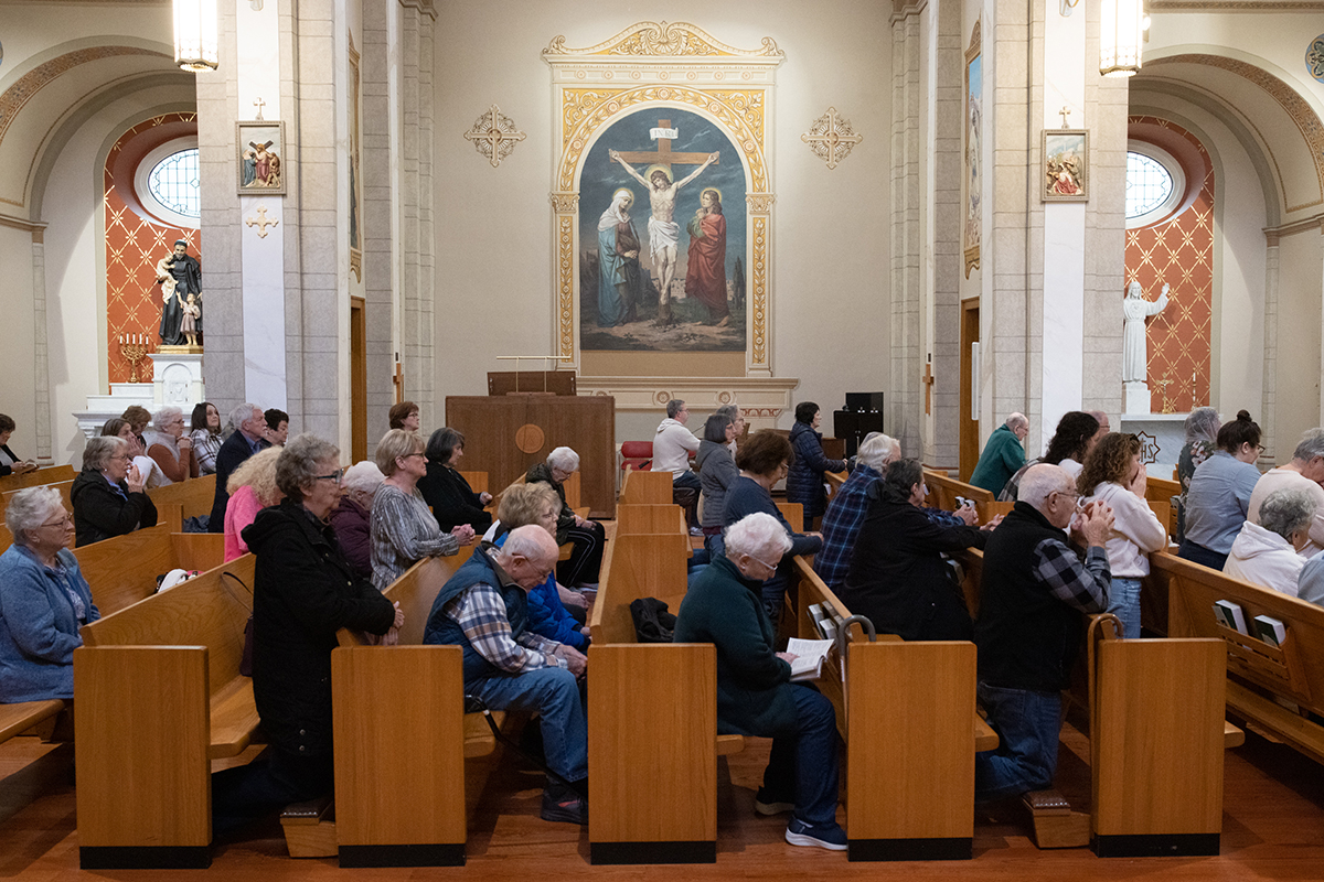 Grow closer to the Blessed Mother during the Jubilee Year at the Miraculous Medal shrine