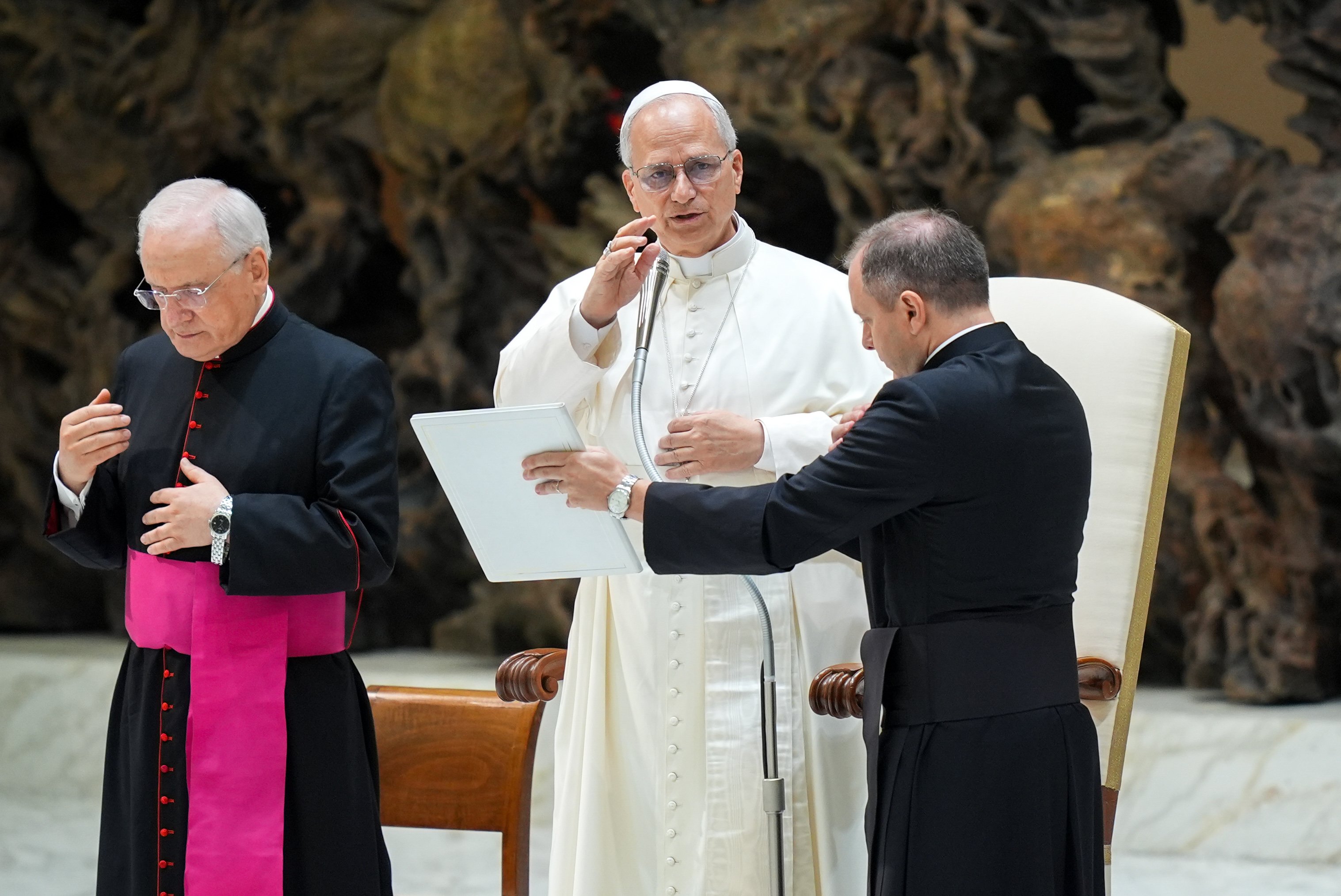Pope sets day to pray, fast for peace in Ukraine, Holy Land