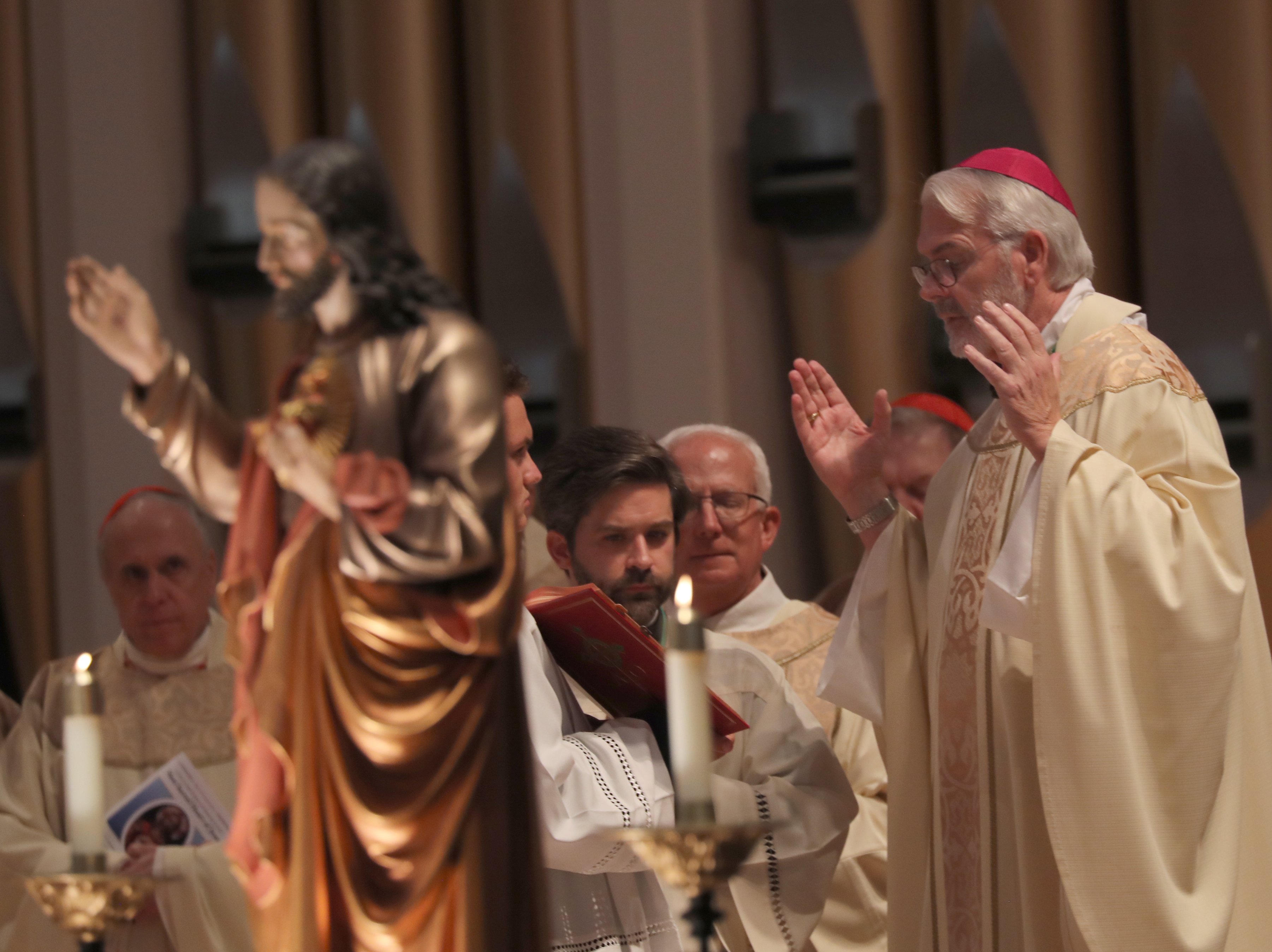Archbishop Lori: Sacred Heart reconciles divisions and transforms hardened hearts