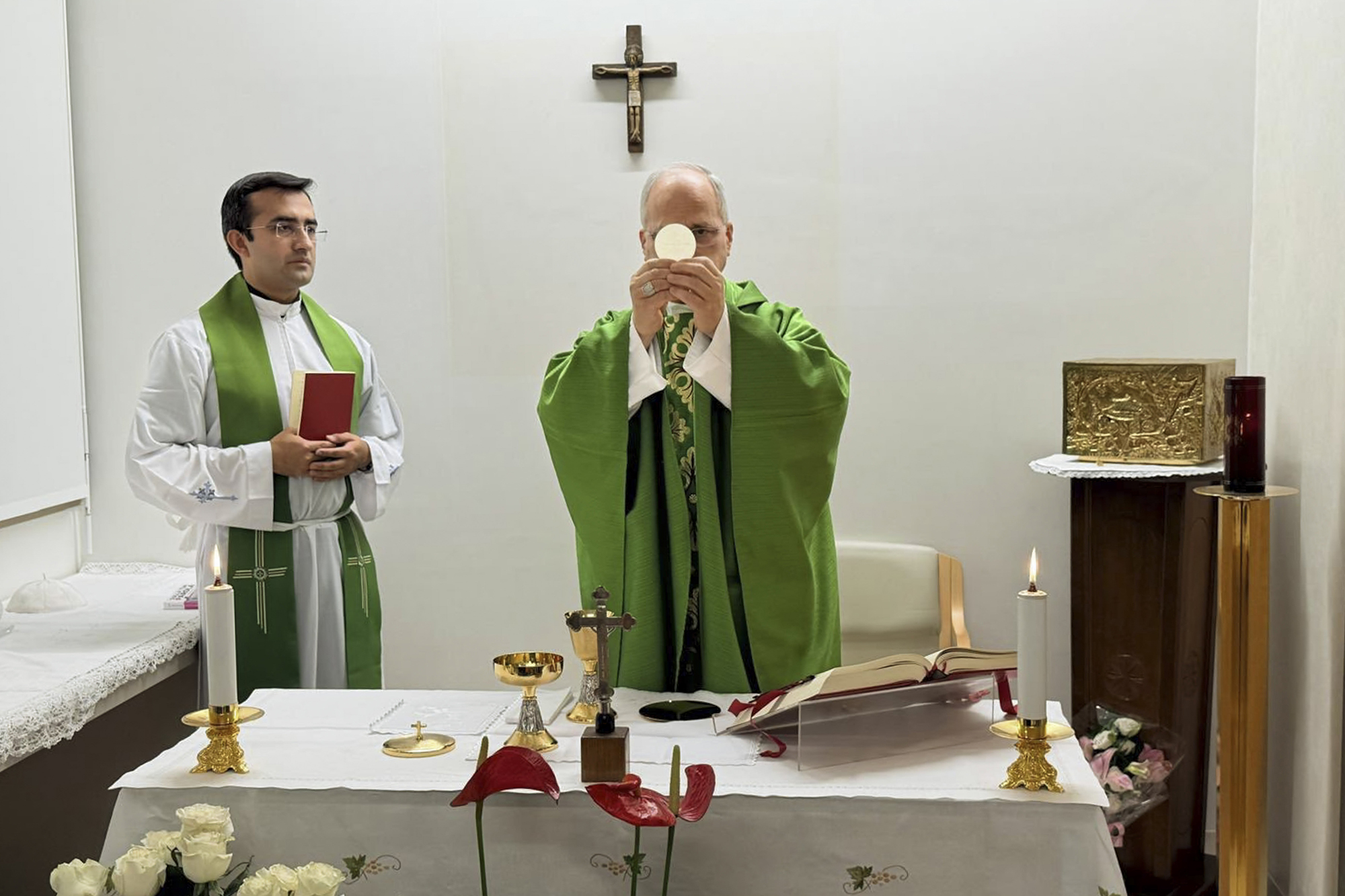 Pope Leo discharged from hospital early following lung cancer surgery